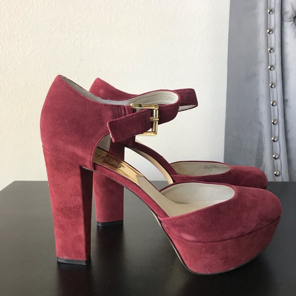 Micheal Kors Sierra Platform Heels - Picture 4 of 7